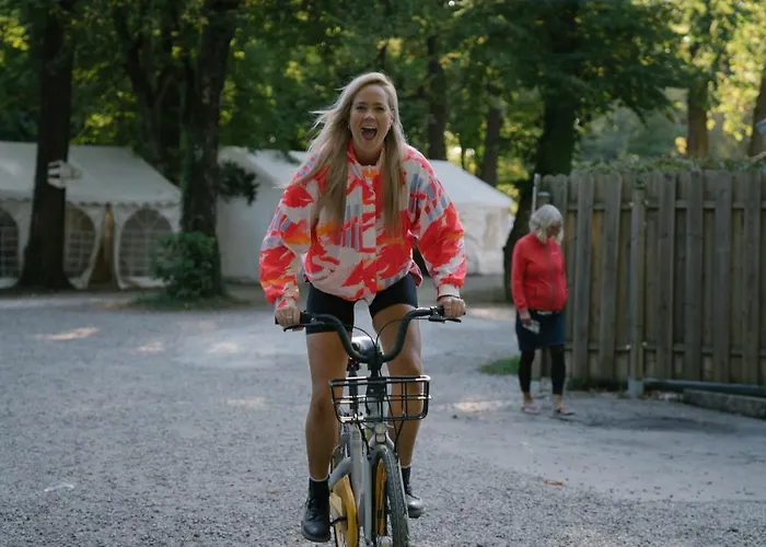 Oktoberfest אתר קמפינג